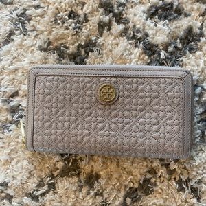 NWT Tory Burch wallet